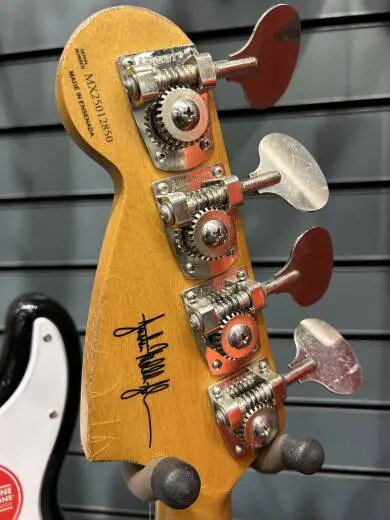 Fender - 014-4060-390 2